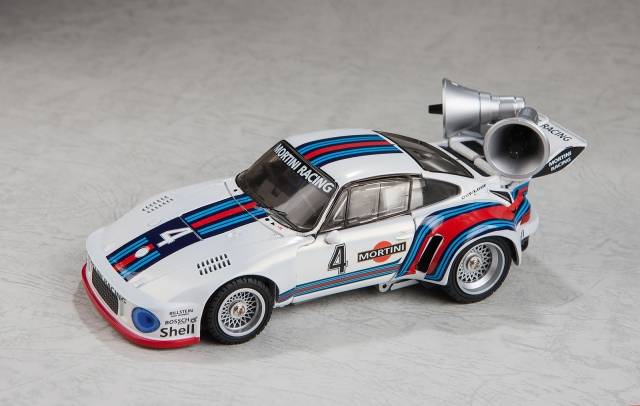 TW-M05 Coolsville | Toyworld