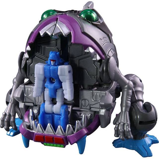 LG44 Gnaw Sharkticon and Sweeps | Japanese Transformers Legends