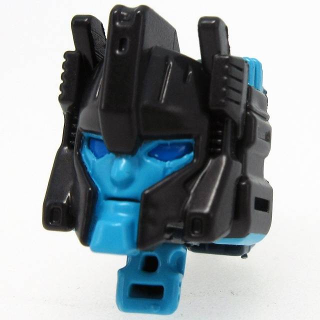 LG47 Kickback with Clouder | Japanese Transformers Legends