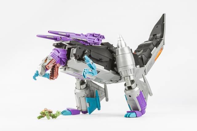 Kingzilla and Komodus EAVI Metal  Phase 10A | KFC Toys
