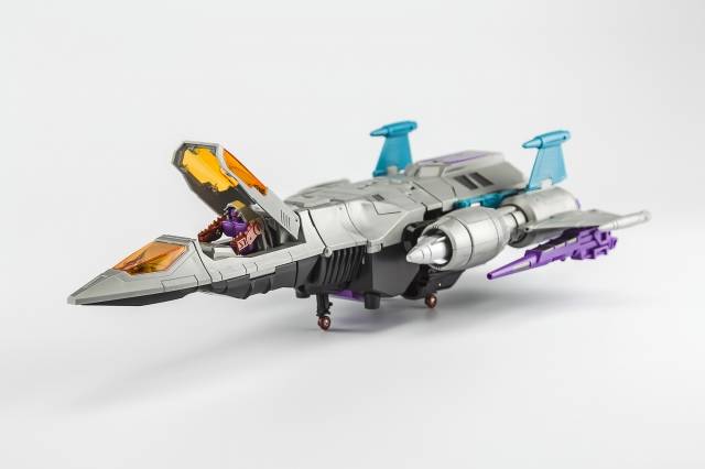 Kingzilla and Komodus EAVI Metal  Phase 10A | KFC Toys