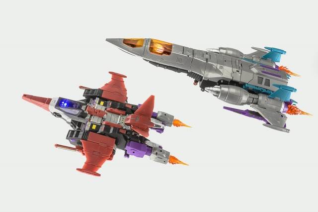 Kingzilla and Komodus EAVI Metal  Phase 10A | KFC Toys