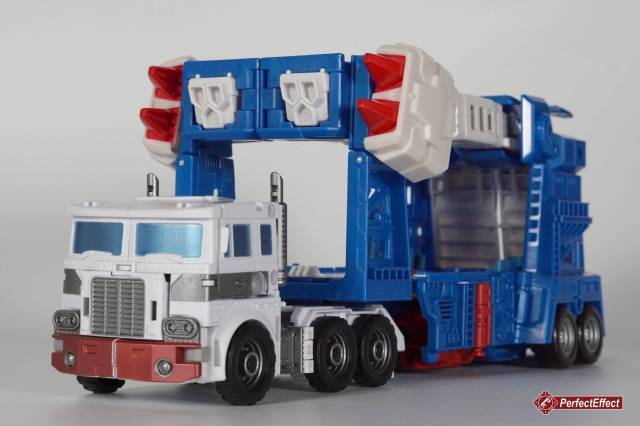 PC-17 Core Magnus Upgrade Kit for Transformers Power of the Primes Ultra Magnus | Perfect Effect | Upgrade Kit