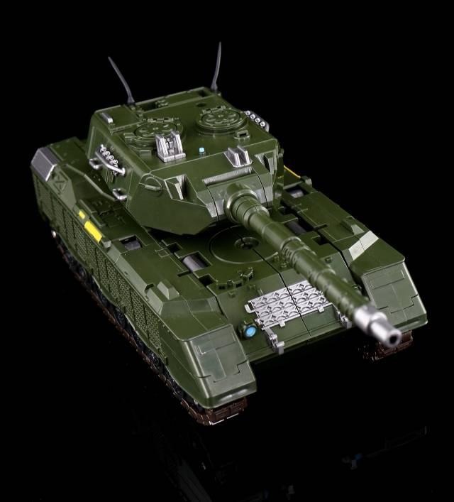 ZA-04 Uproar | Zeta Toys