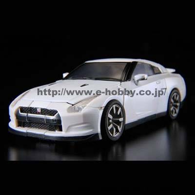 A-01U Ultra Magnus Brilliant White Pearl Version | Transformers Alternity