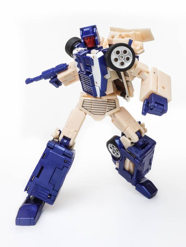 MX-13 Crackup | X-Transbots MasterX Monolith Combiner Berserkars