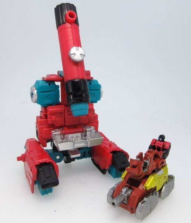 LG56 Perceptor | Japanese Transformers Legends