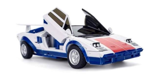 D13 Montana | DX9 Toys Attila Combiner