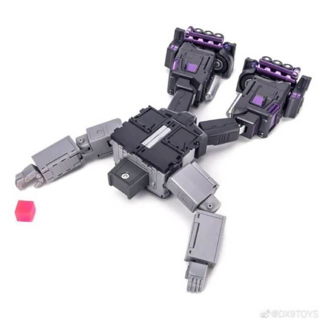 D14 Capone | DX9 Toys Attila Combiner
