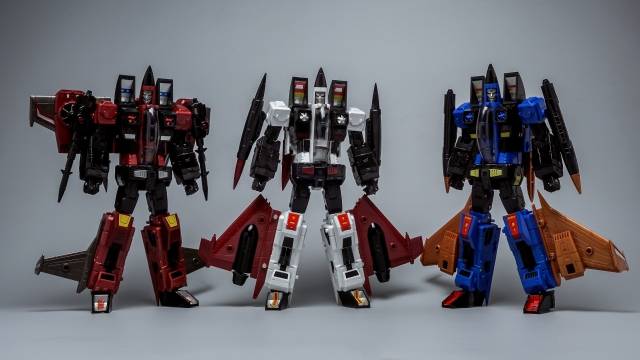 TW-M02ABC Conehead Set of 3 Figures | Toyworld