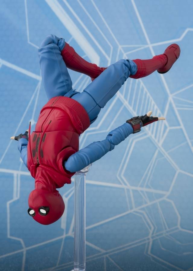 Spider-Man Homemade Suit Version and Tamashii Option Act Wall S.H. Figuarts | Bandai Tamashii Nations | Marvel