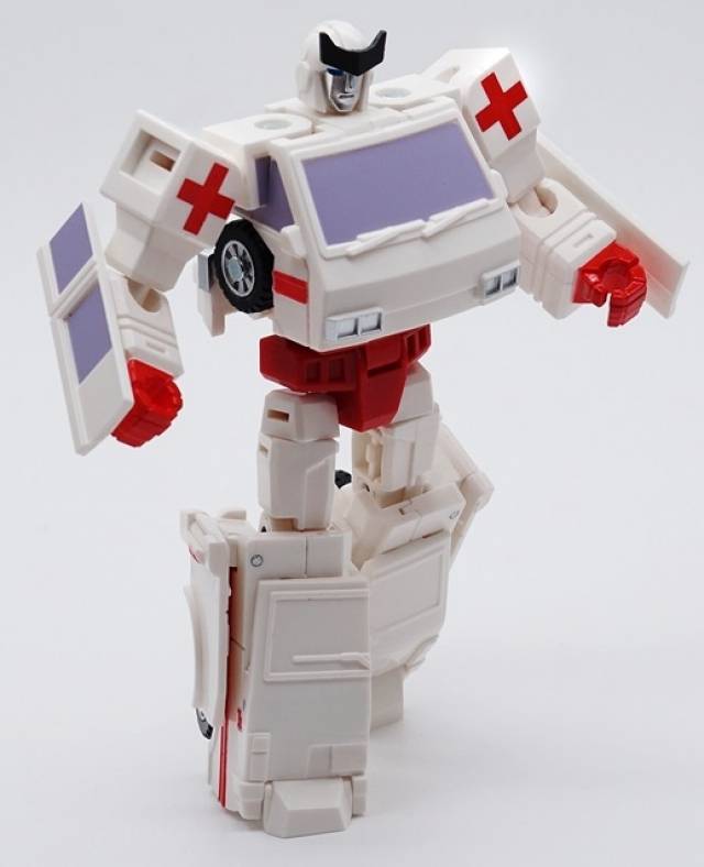 HS08 Ambulance | Hot Soldiers