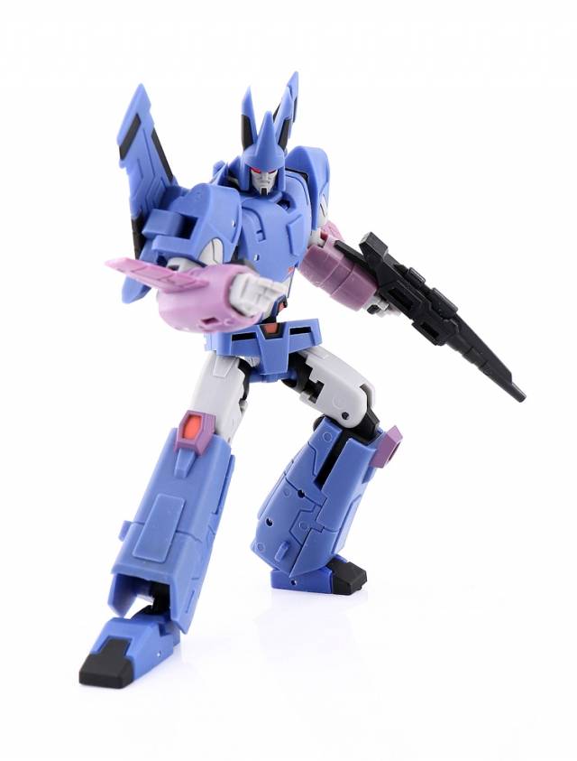 MS-B06 Space Skimming | Magic Square