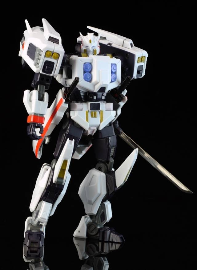 R-32 Stray | Mastermind Creations | Reformatted
