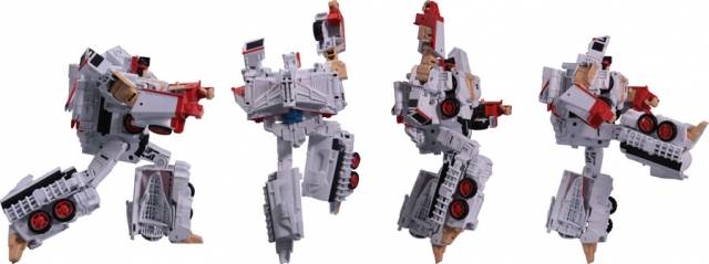Optimus Prime Ryu and Megatron M. Bison | Transformers Street Fighter 2 | Transformers Collaborative