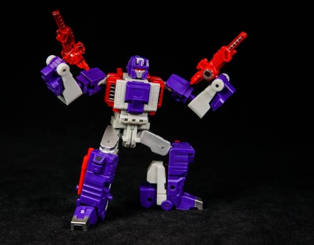 YM04 No Minds and Unhappy | Unique Toys | Palm Collection