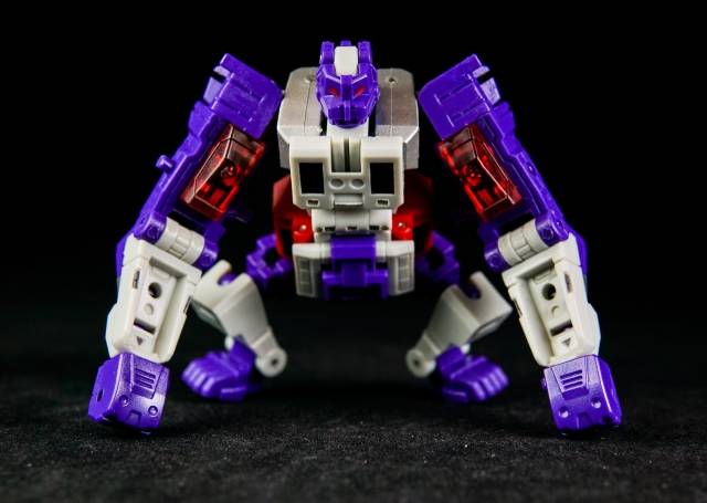YM04 No Minds and Unhappy | Unique Toys | Palm Collection