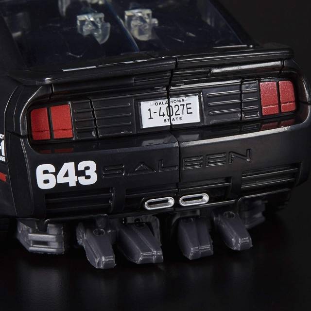 MPM-5 Barricade | Transformers Masterpiece Movie Series