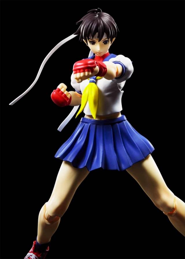 Sakura Kasugano S.H. Figuarts | Bandai Tamashii Nations | Street Fighter