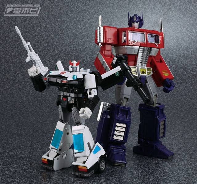 MP-17+ Prowl Anime Version | Transformers Masterpiece