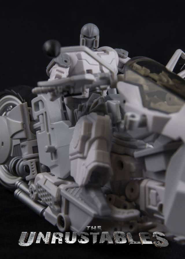 MM04A The Prospect Accesory Pack White Version | The Unrustables Cybertech Series | Mayhem Mechanics