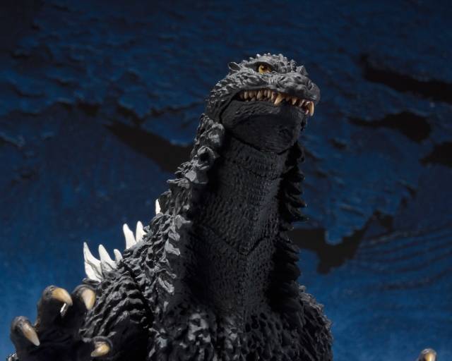 Godzilla 2002 S.H.MonsterArts | Bandai Tamashii Nations | Godzilla