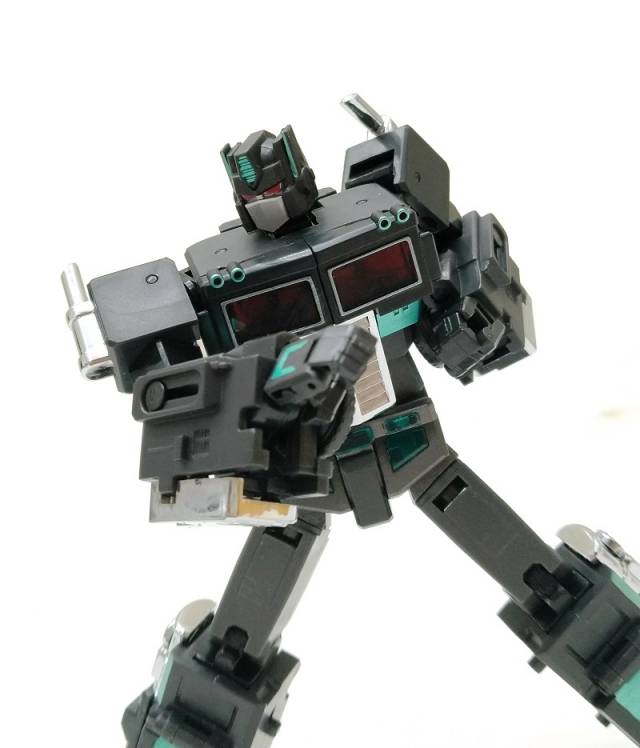 XT012 Dark Raiden | X2 Toys
