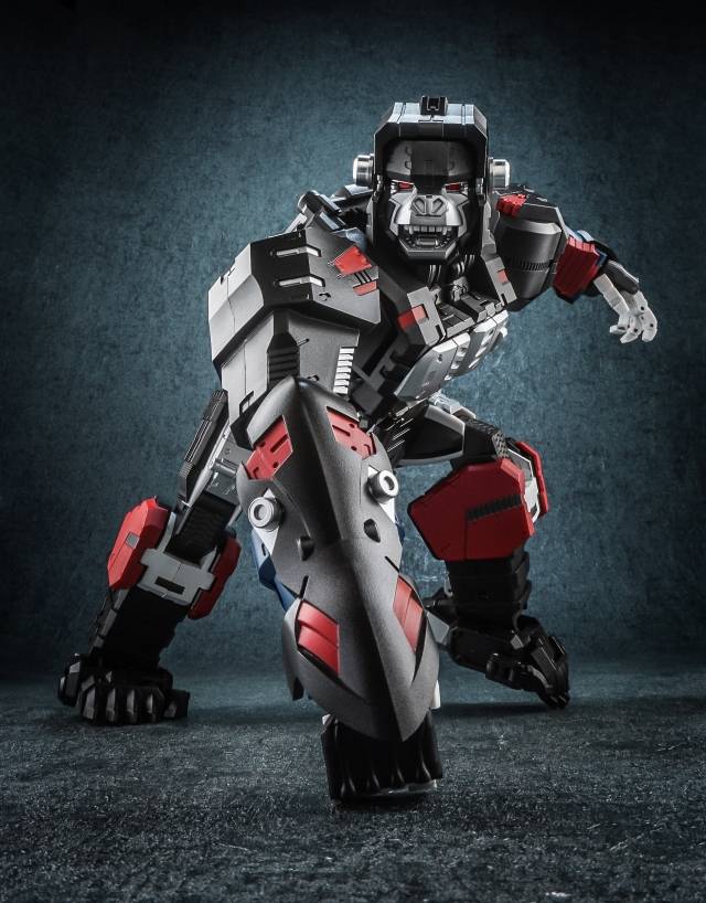 GT-10 Gorilla BW | Generation Toy