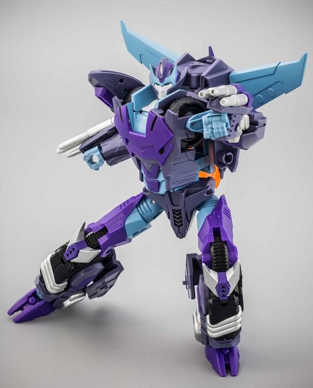 R-27L Calidus Luminus | Mastermind Creations | Reformatted