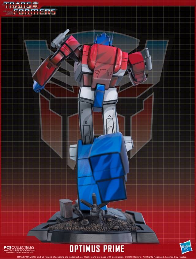 Optimus Prime Statue Classic Scale | Transformers G1 Generation One