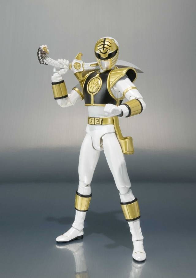 White Ranger | The Loyal Subjects Action Vinyls | MMPR Mighty Morphin Power Rangers