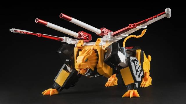 Jungle Warrior Simba Signature Edition Limited Edition | KFC Toys