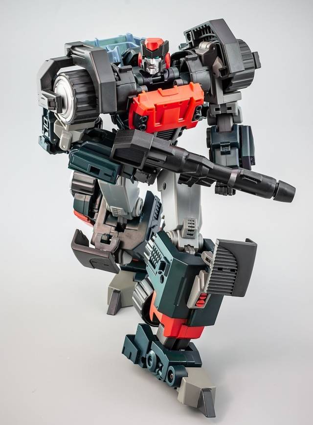 R-34 Cylindrus | Mastermind Creations | Reformatted