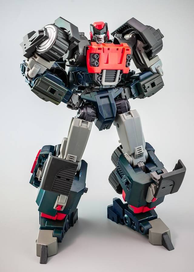 R-34 Cylindrus | Mastermind Creations | Reformatted