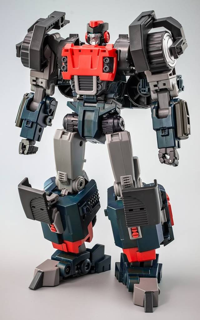 R-34 Cylindrus | Mastermind Creations | Reformatted