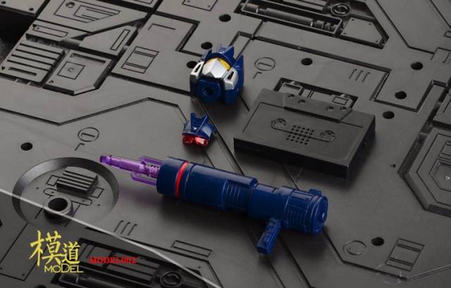 Model-002 MP-13 Masterpiece Soundwave Upgrade Kit | Model | Upgrade Kit
