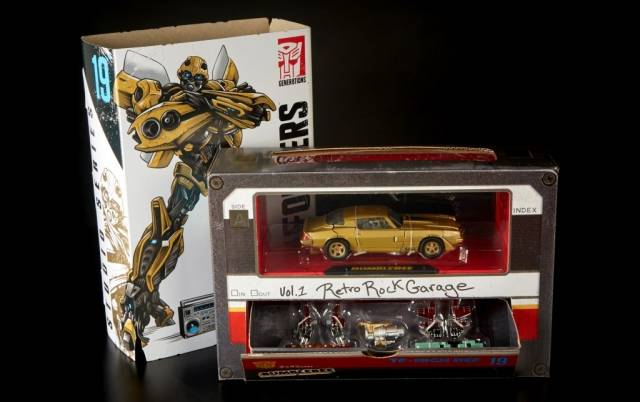 19 Bumblebee VOL. 1 Retro Rock Garage SDCC Exclusive | Transformers Studio Series