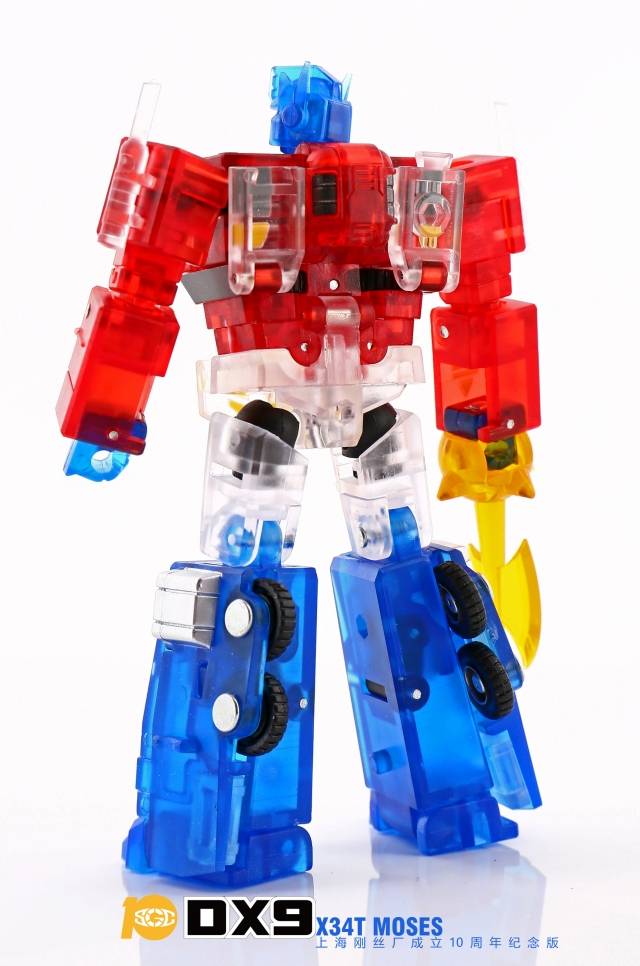 X34T Moses Convention Exclusive | DX9 Toys Attila Combiner