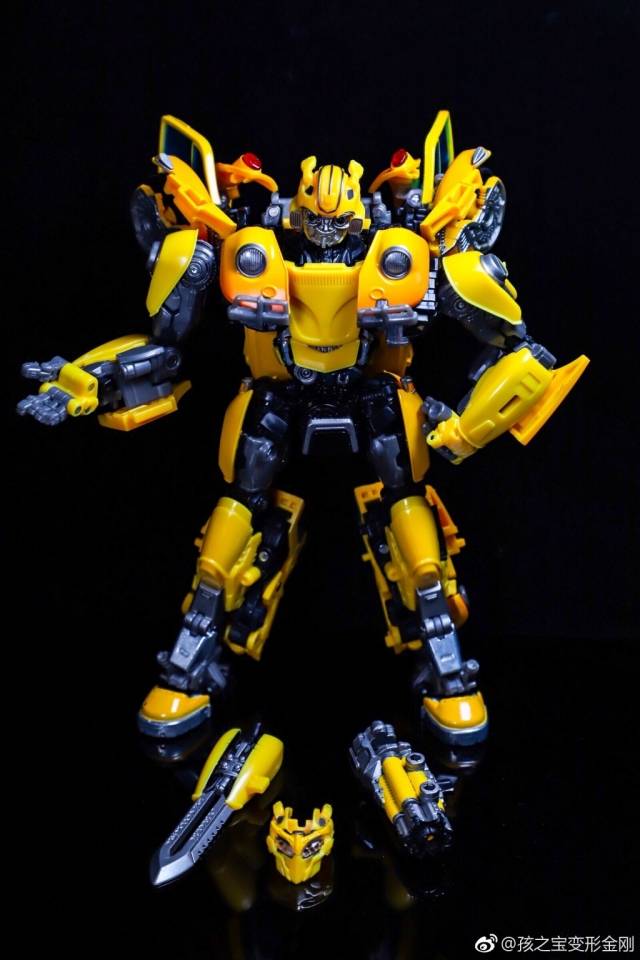 MPM-7 Bumblebee | Transformers Masterpiece Movie Series