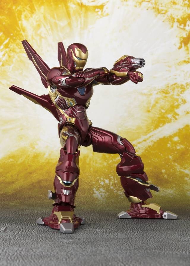 Iron Man Mark 50 and Nano-Weapons Set S.H. Figuarts | Bandai Tamashii Nations | Marvel