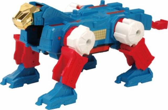 07 Sky Lynx Transformers G1 | Transformers Encore
