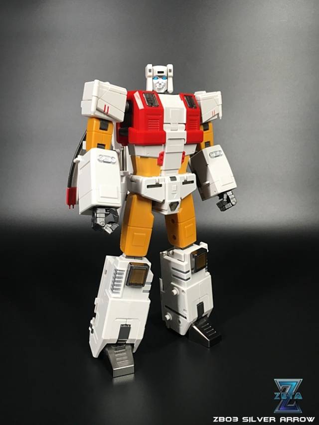 ZB-03 Silver Arrow | Zeta Toys