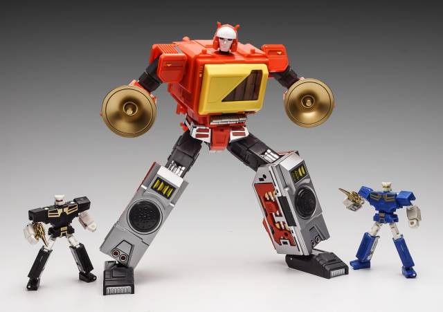 Transistor Orange Movie Version and cassettes | KFC Toys