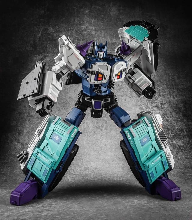 MB-08 Double Evil | Fans Hobby