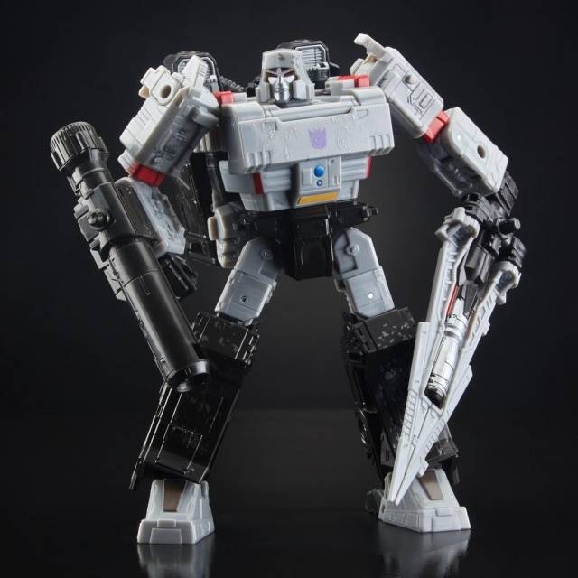 WFC-S12 Megatron Voyager Class | Transformers Generations War for Cybertron Siege Chapter