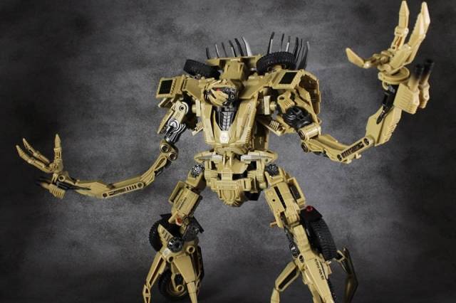 GOD-09 Steel Claw | TF DreamFactory