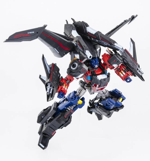 MTCD05SP Buster Stealthwing | MakeToys | Cross Dimension