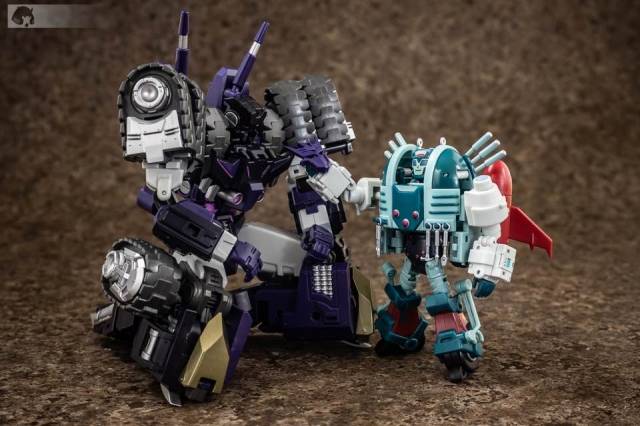 R-38 Foxwire and Ni Set of 2 | Mastermind Creations | Reformatted
