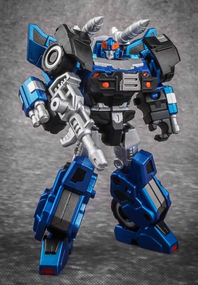 IF-EX12G Blue Flash | Iron Factory