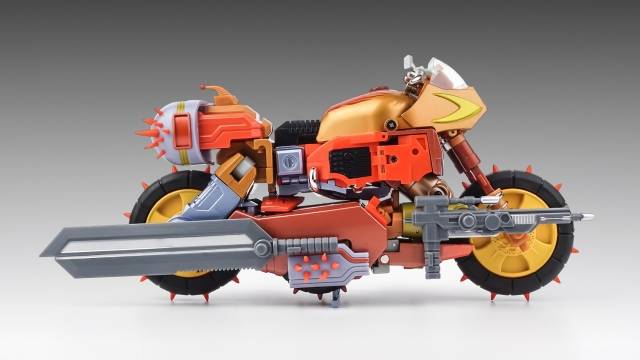 Dumpyard Metallic Version EAVI Metal Phase 6B | KFC Toys